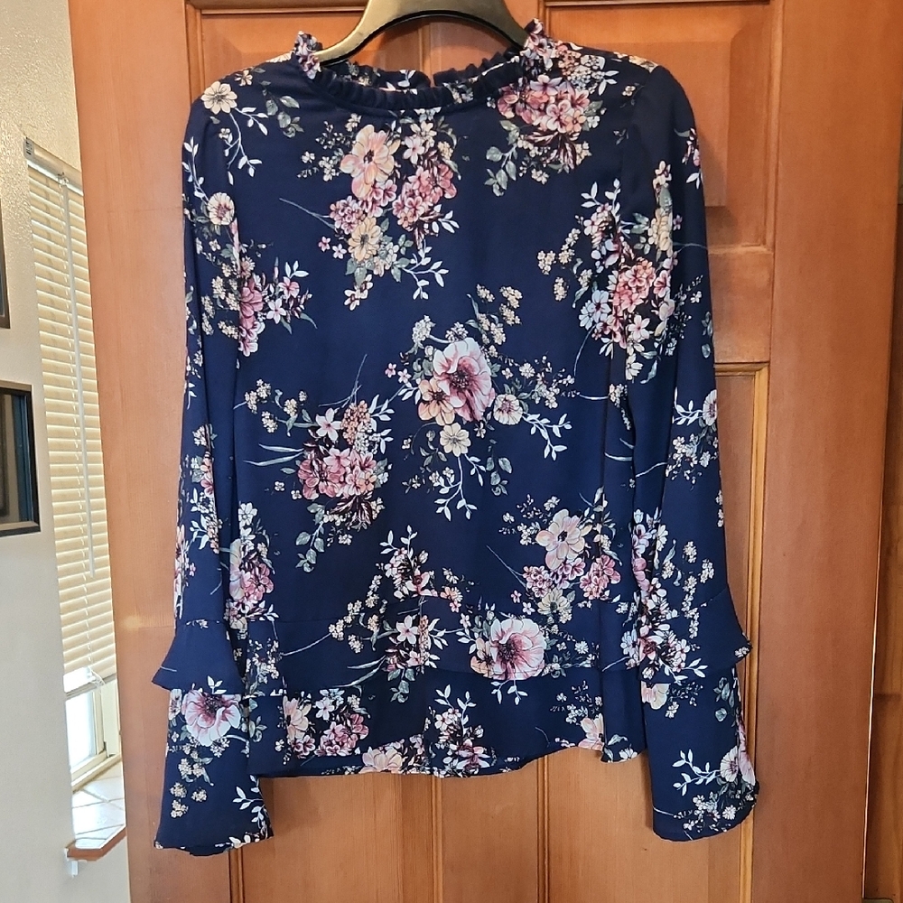 Alice Blue Floral Print Blouse Flare Sleeves
